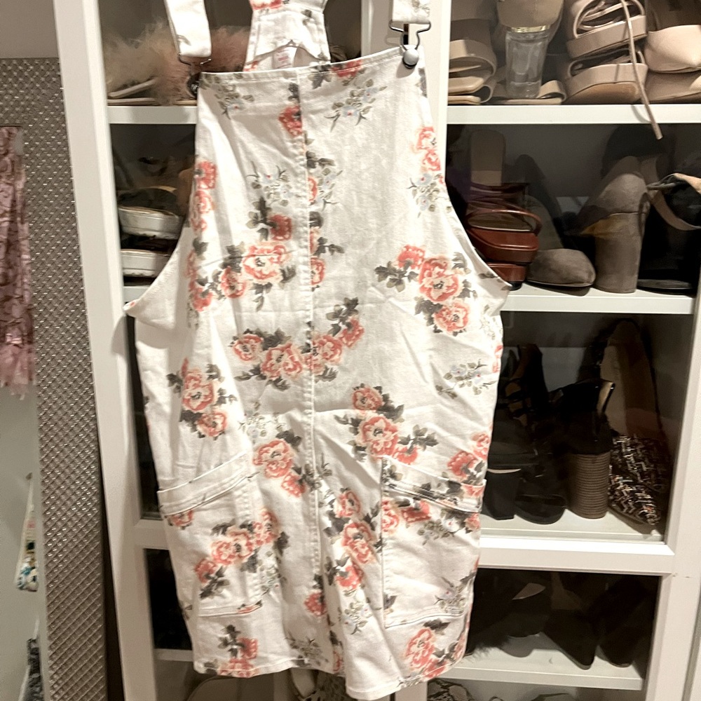 Floral print overall dress